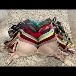 Lot of 13 Victoria’s Secret & PINK bras 34DDD